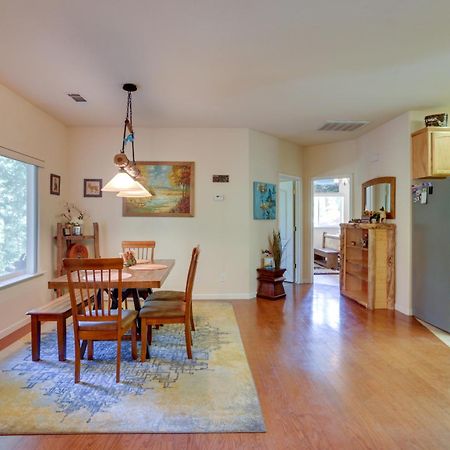 ミッドパインズ Peaceful And Private Mariposa Cabin On 2 Acres!ヴィラ エクステリア 写真