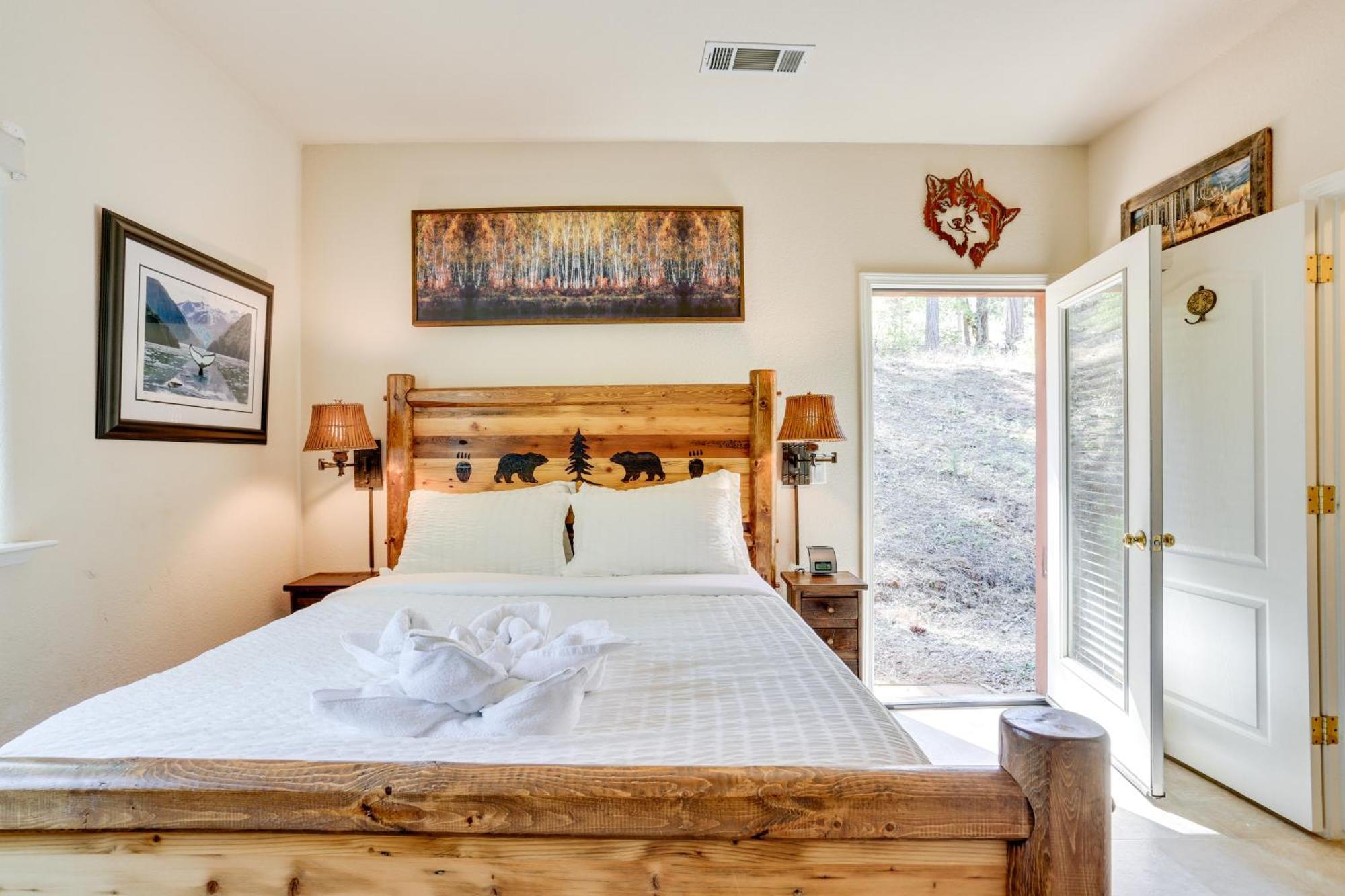 ミッドパインズ Peaceful And Private Mariposa Cabin On 2 Acres!ヴィラ エクステリア 写真